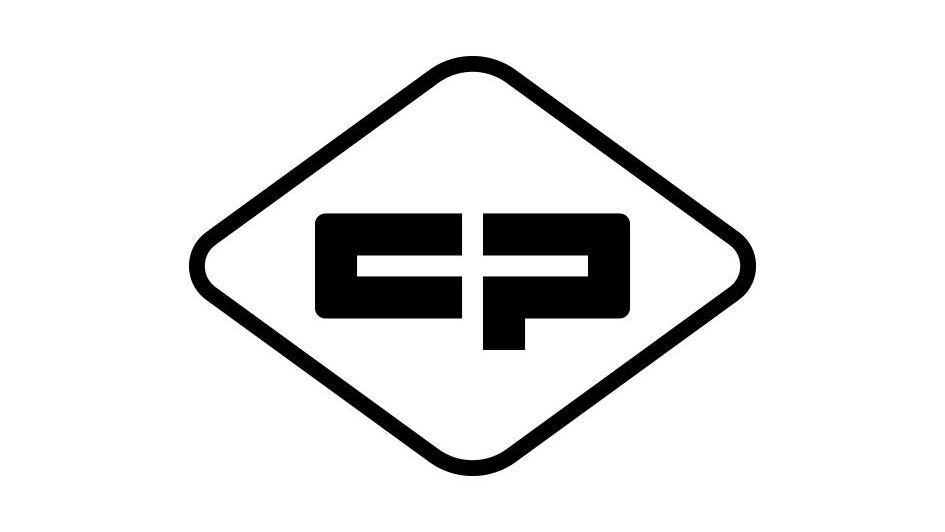 ein schwarz-weißes Logo mit dem Buchstaben cp .