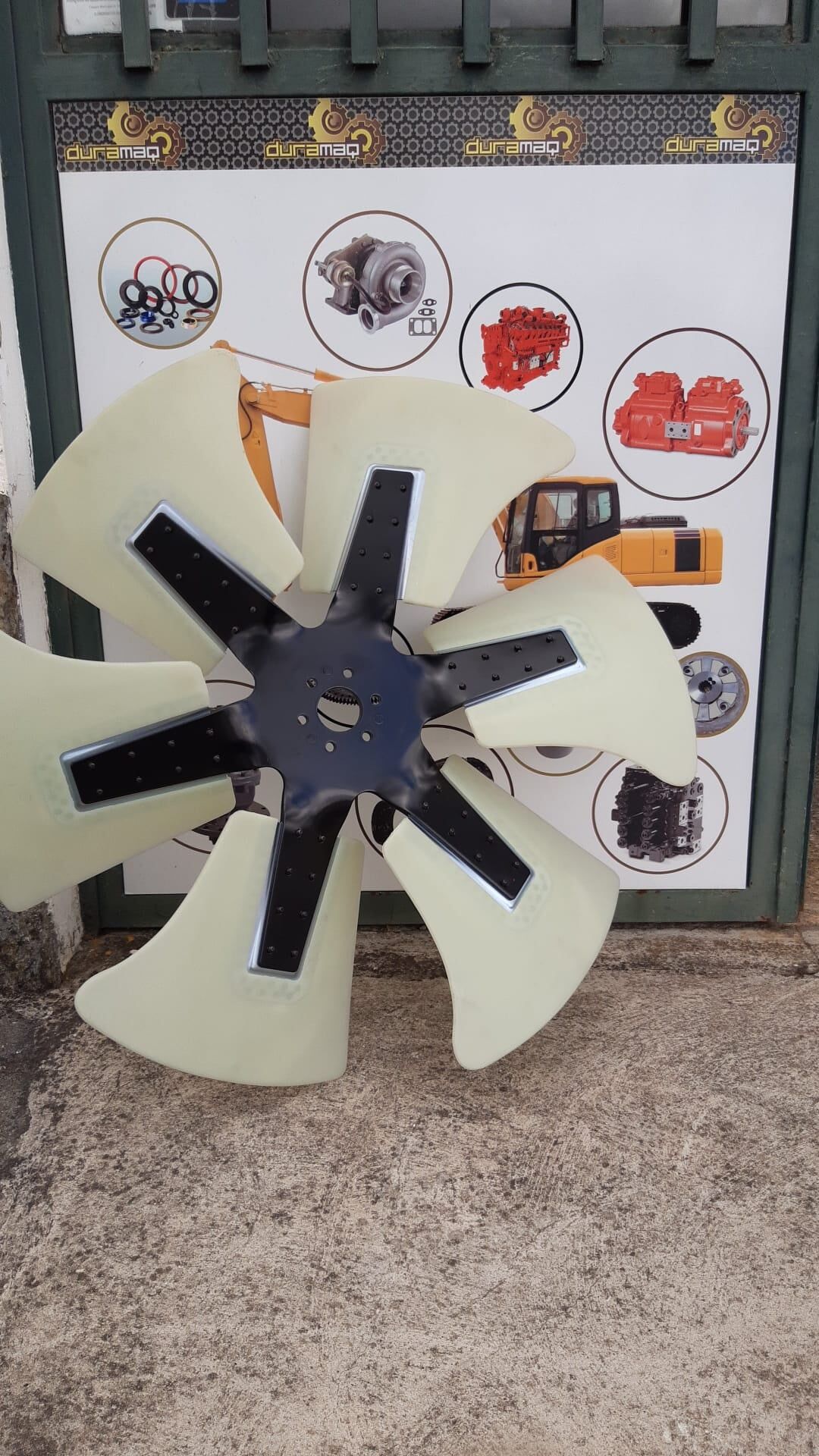 Ventoinha Komatsu PC450