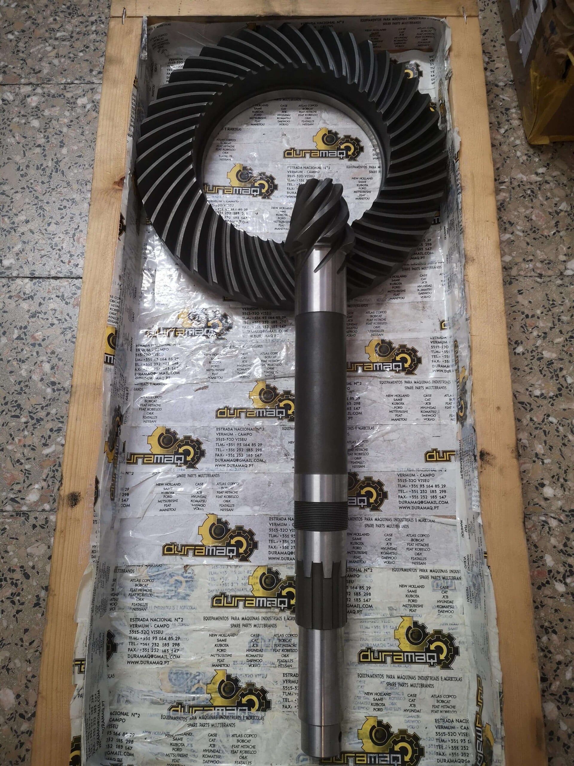 Croa e pinhão grupo cónico John Deer