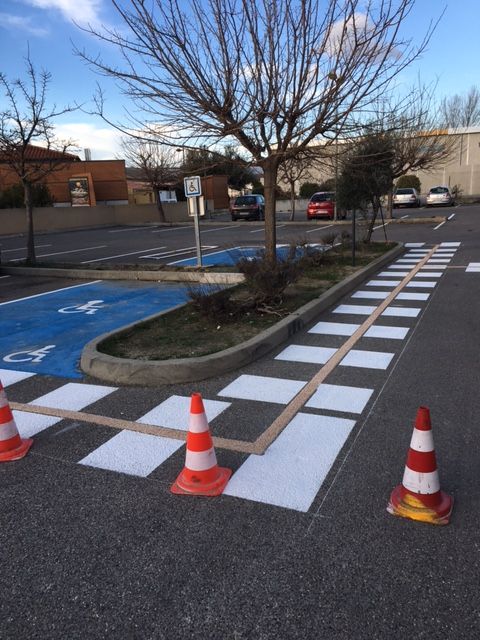 Parking pour les personnes handicapées