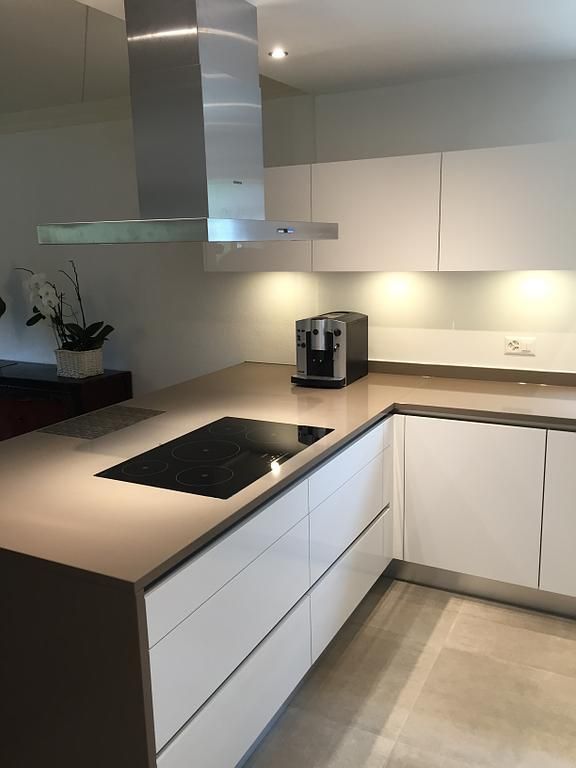  ROSSI EBÉNISTERIE SA