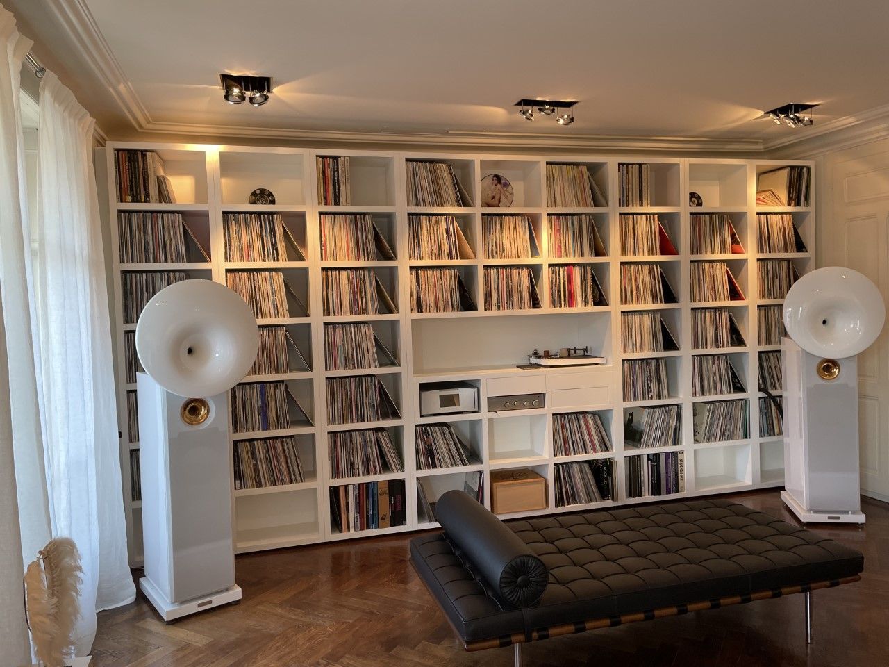  ROSSI EBÉNISTERIE SA