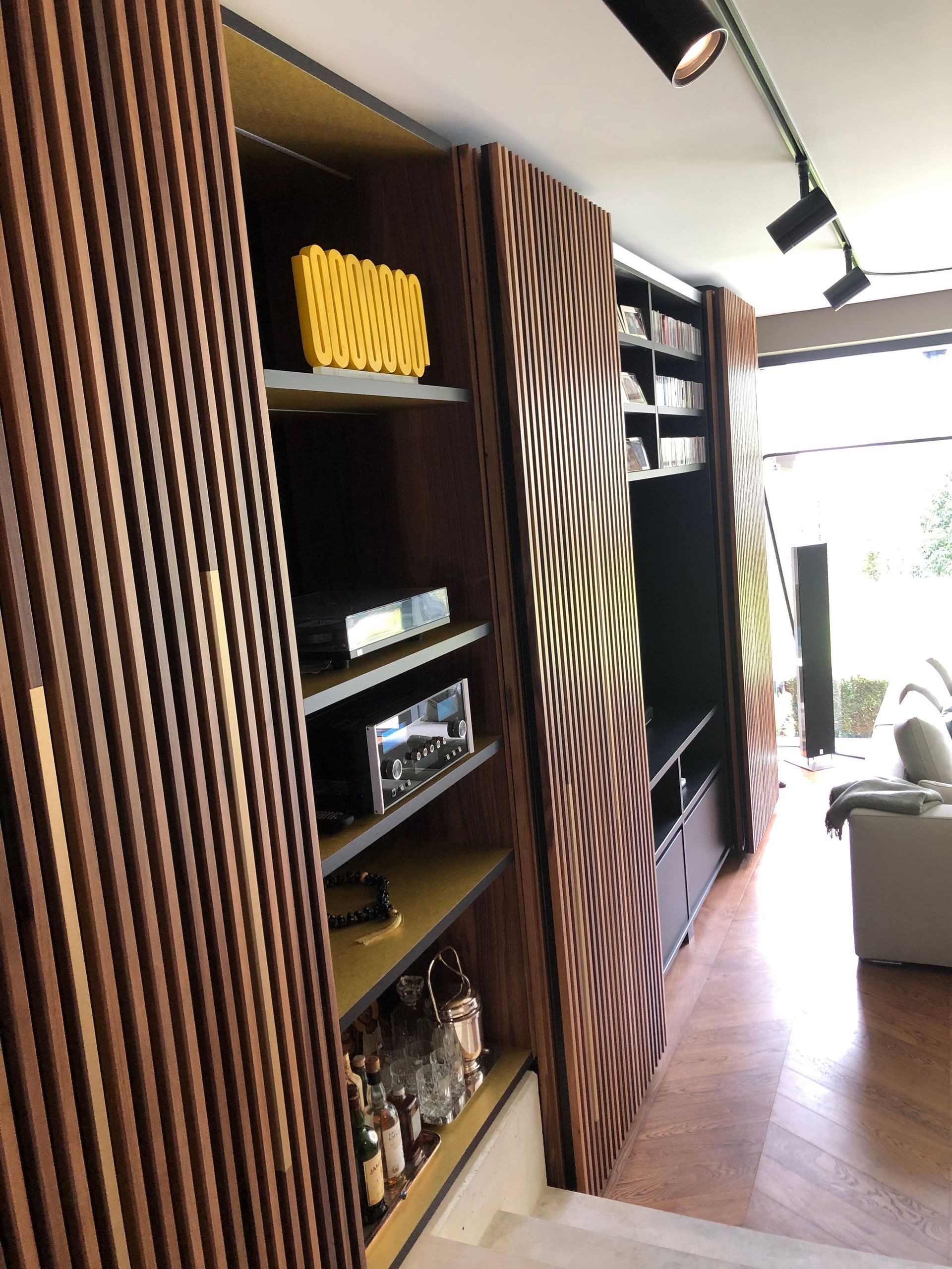  ROSSI EBÉNISTERIE SA