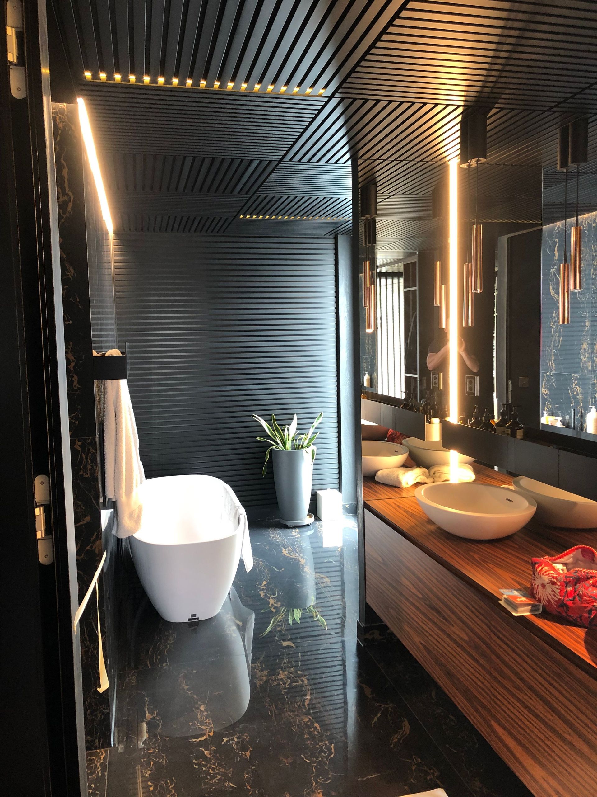 ROSSI EBENISTERIE SA - Meuble de salle de bain