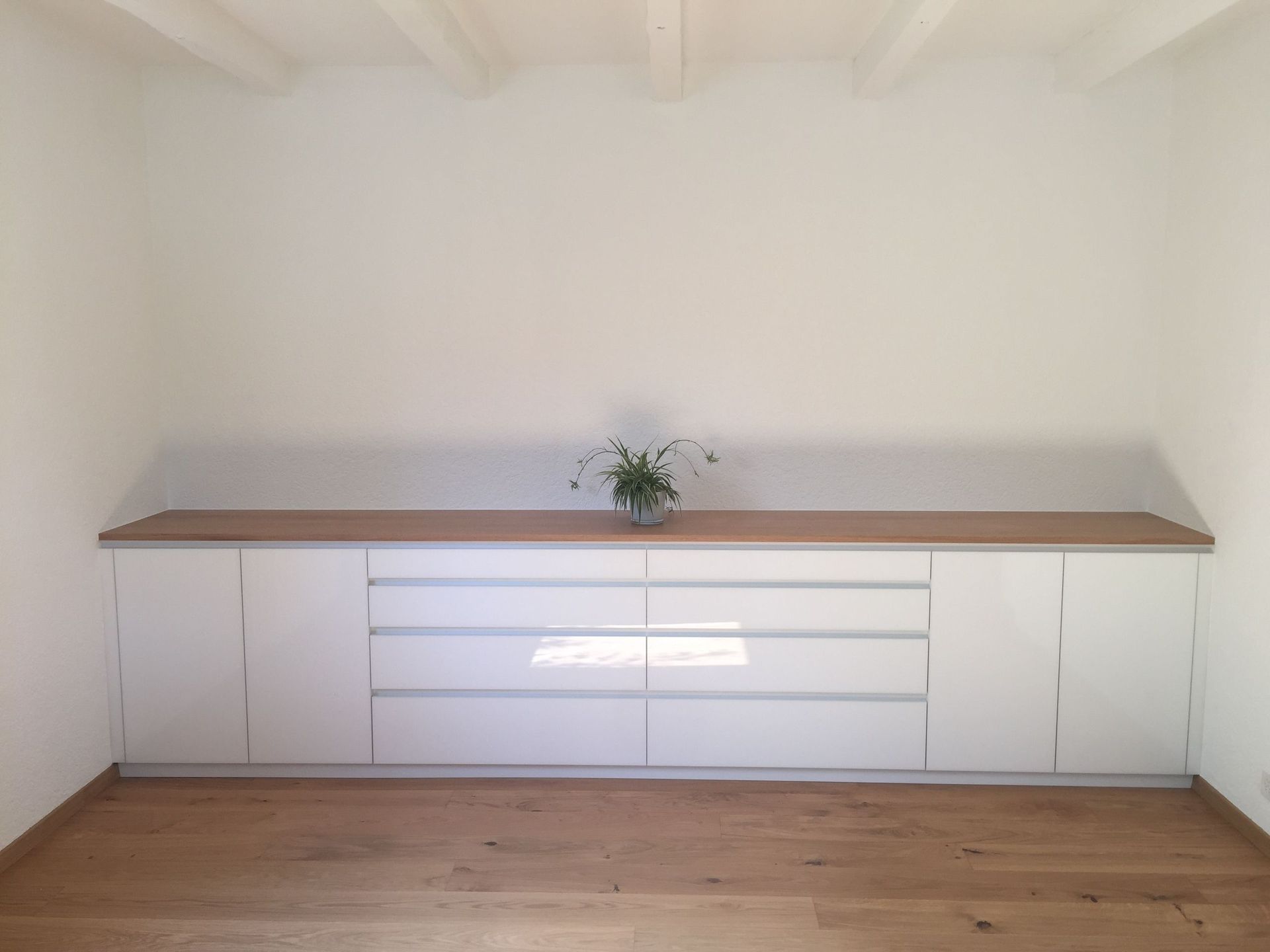  ROSSI EBÉNISTERIE SA