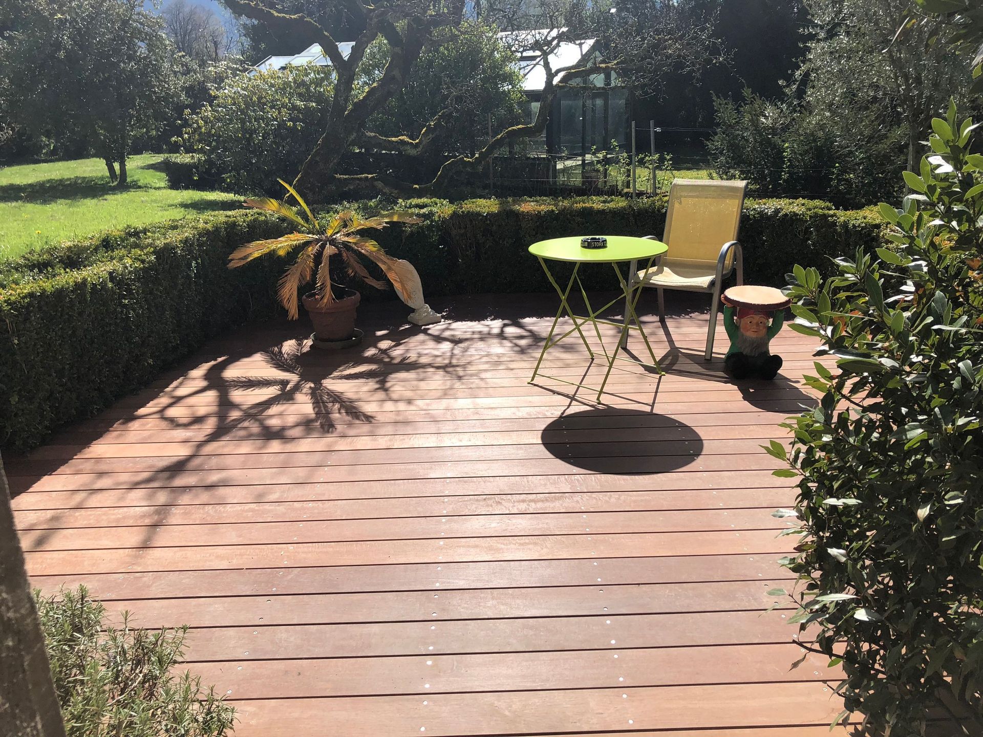 ROSSI EBENISTERIE SA - Terrasse et extérieur