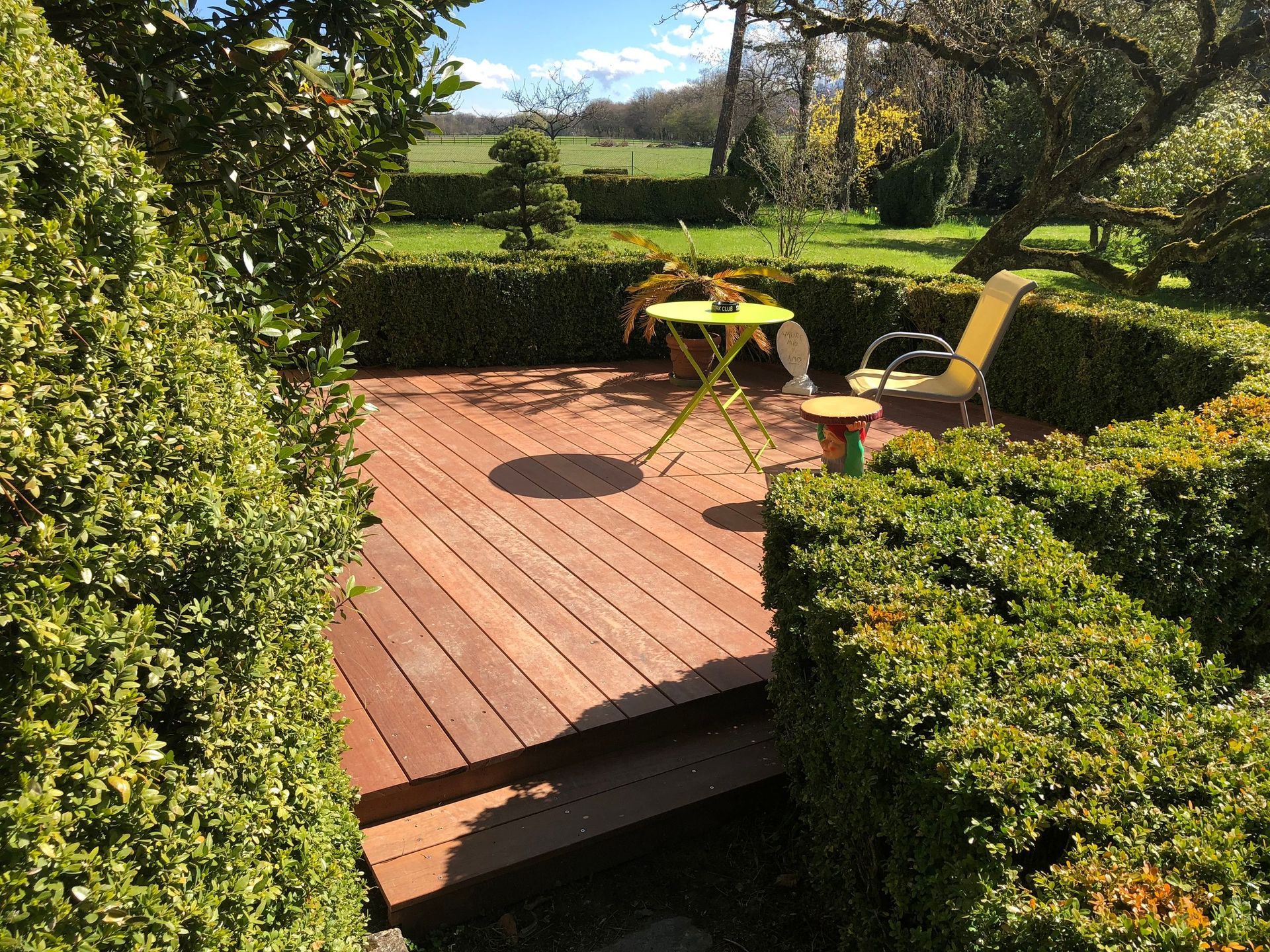 ROSSI EBENISTERIE SA - Terrasse et extérieur