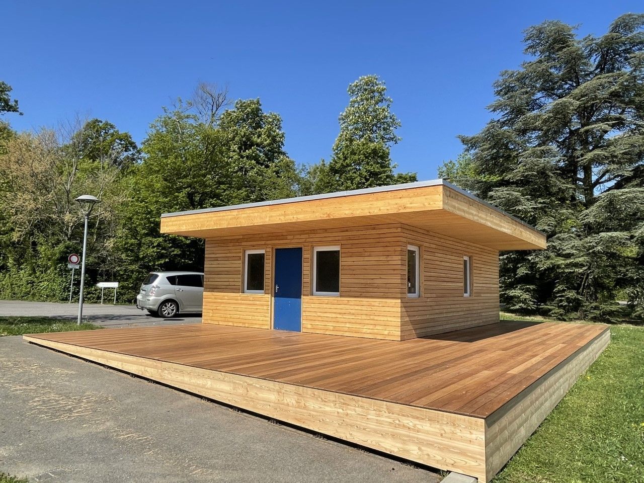 ROSSI EBENISTERIE SA - Terrasse et extérieur