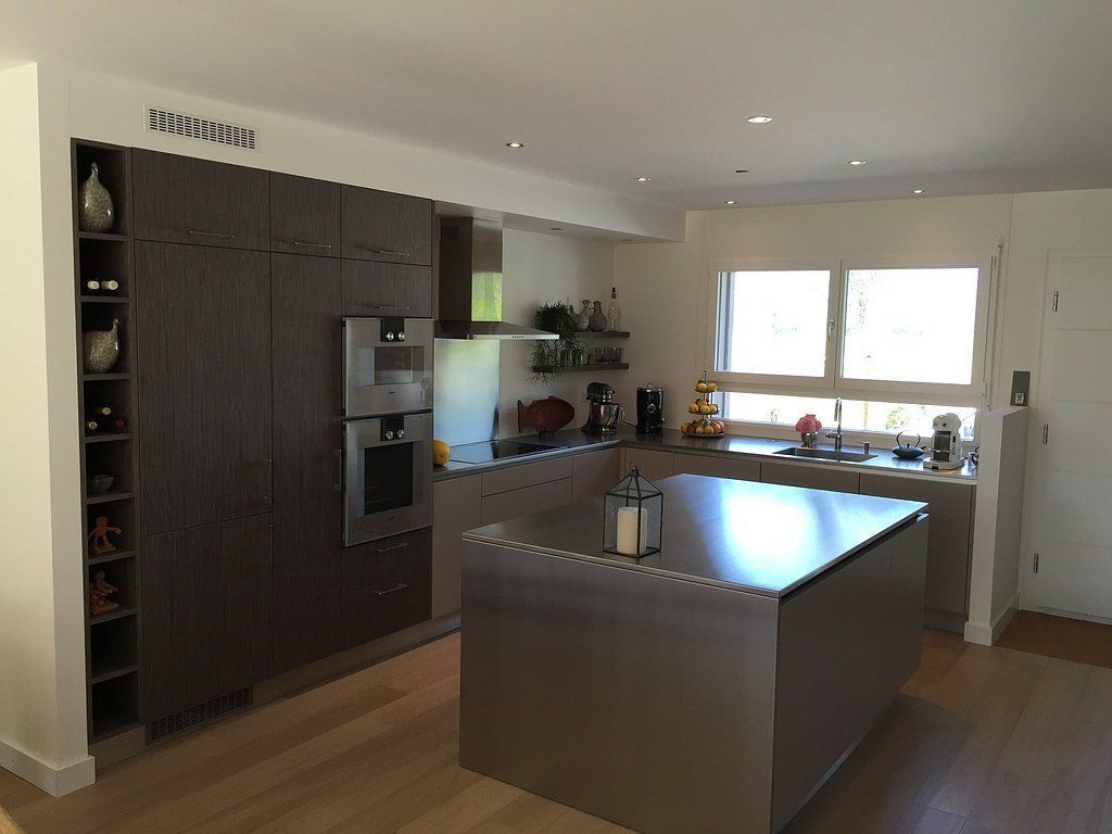 ROSSI EBENISTERIE SA - Agencement de cuisine