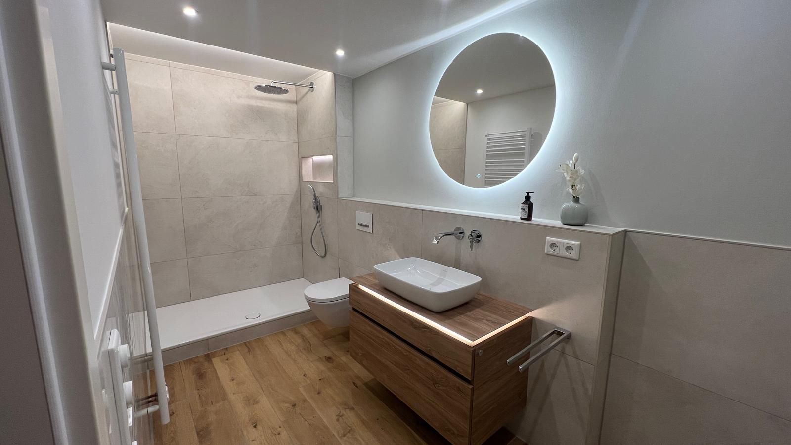 Modernes Waschbecken