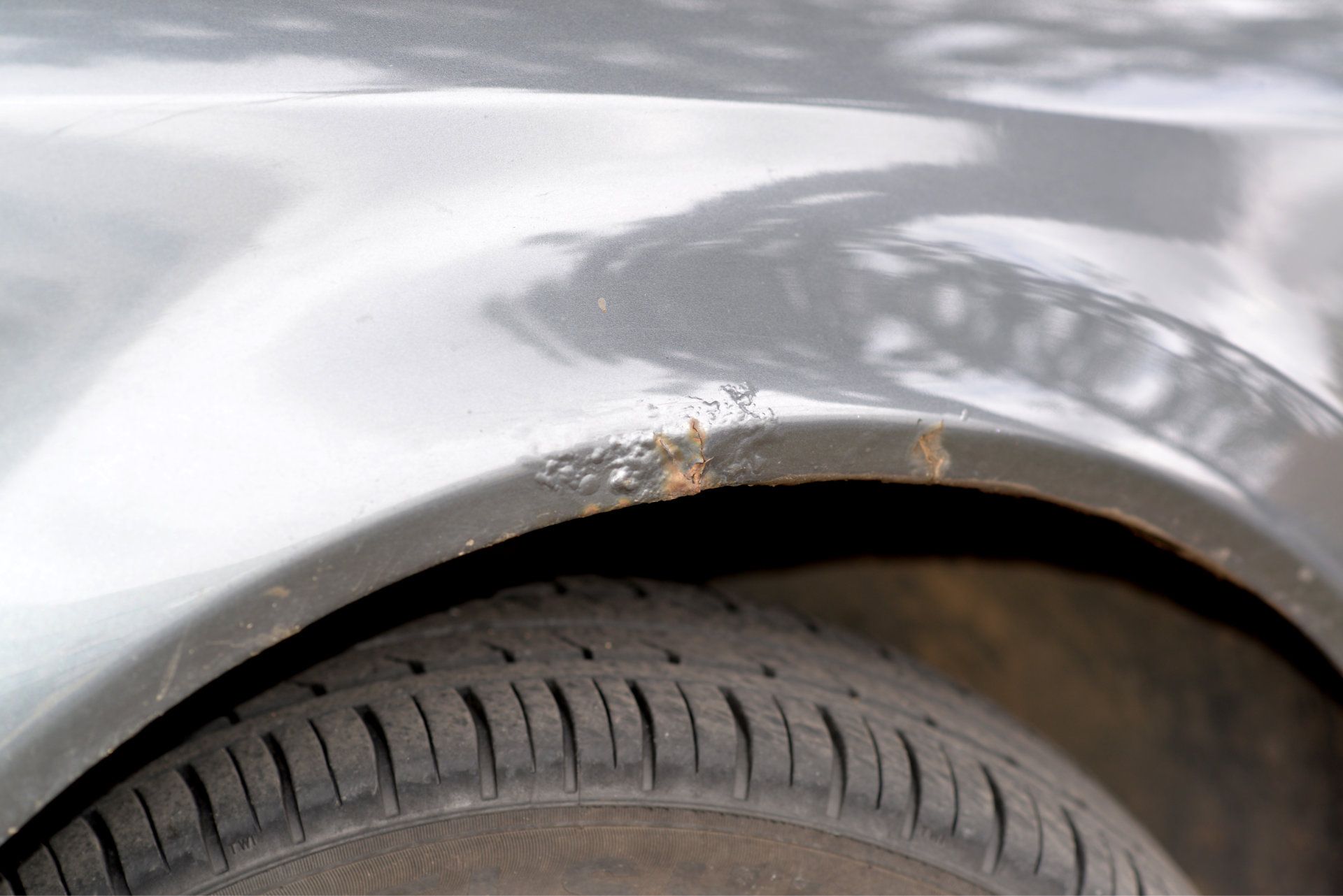 Korjauta pienet peltivauriot