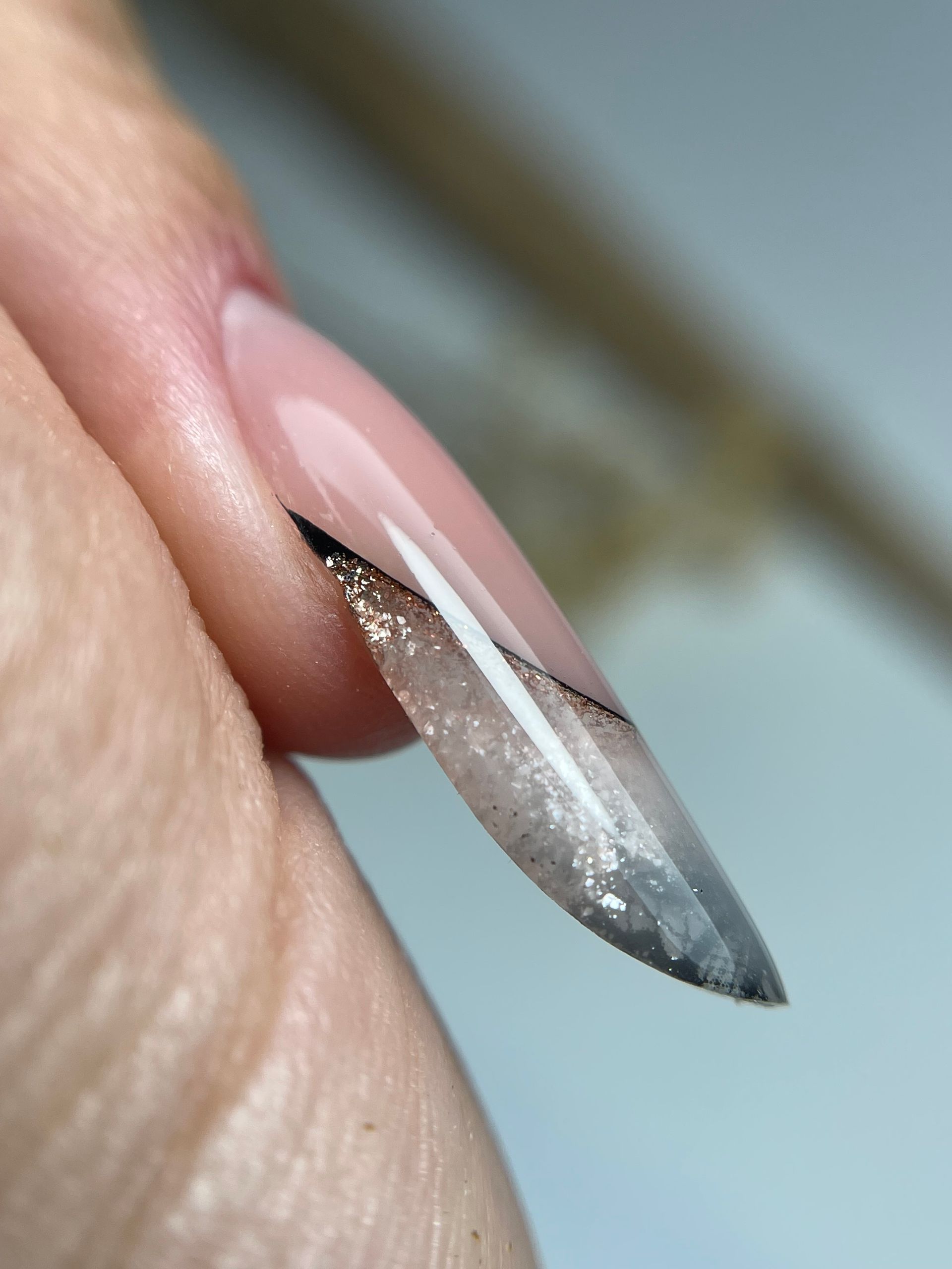 Diseño de uñas realizado por Distinkt Nails by Rachel