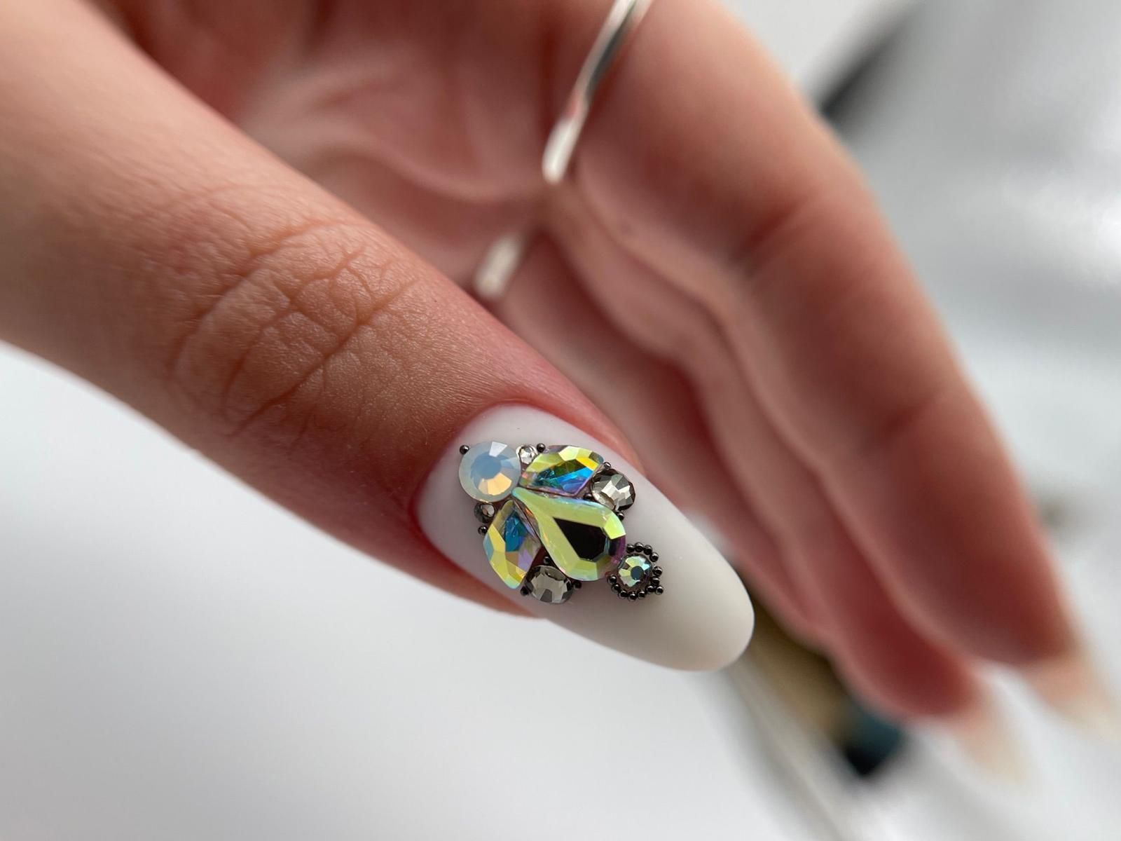 Trabajo de uñas realizado por Rachel Álvarez