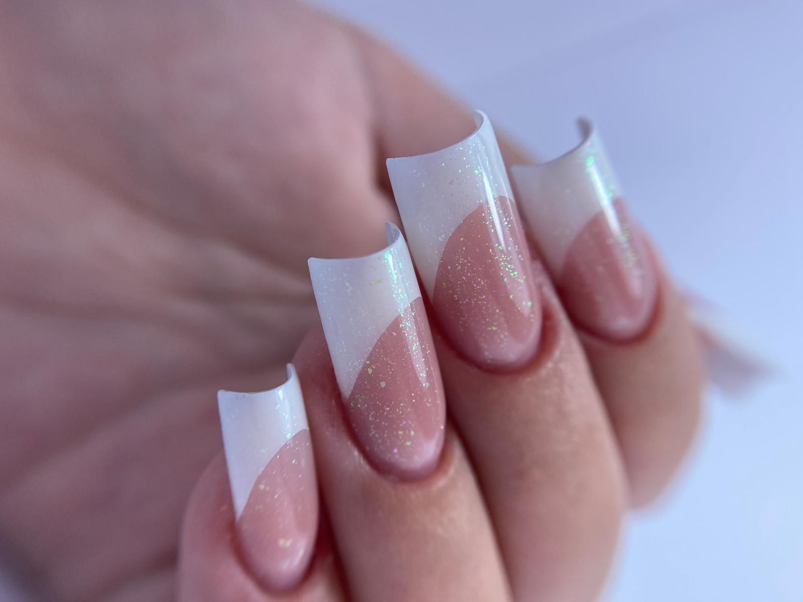 Manicura profesional realizada en Valencia