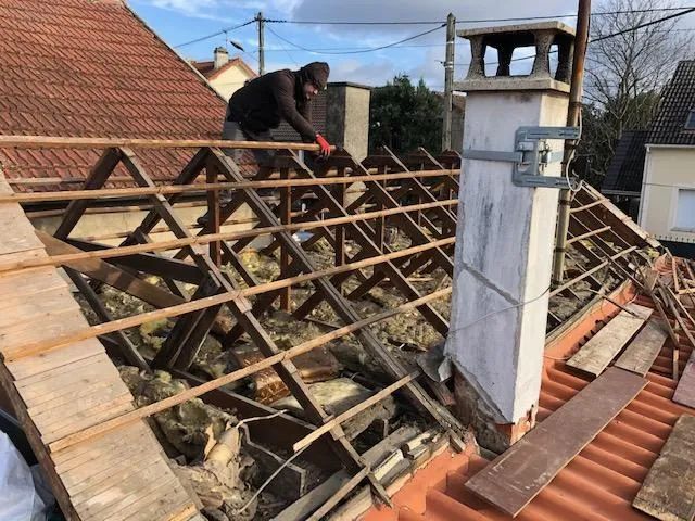 Vers la page Charpente.