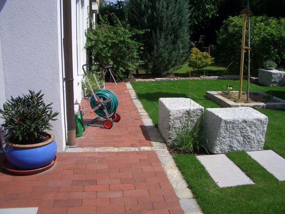 Lauger Garten- und Landschaftsbau Gepflegter Garten