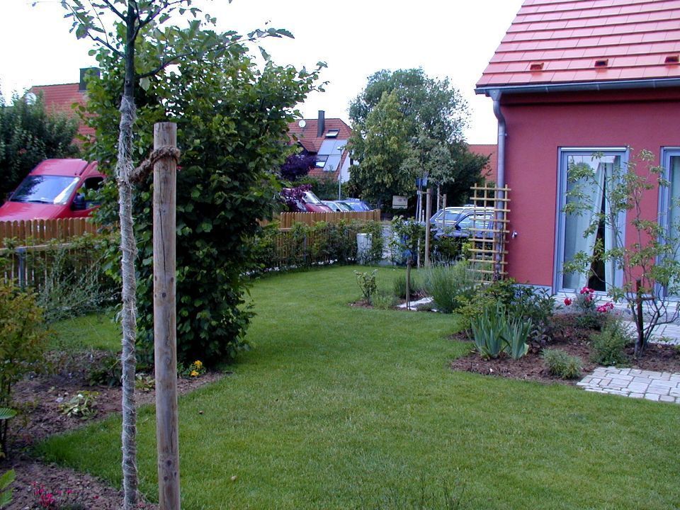 Lauger Garten- und Landschaftsbau Gepflegter Garten