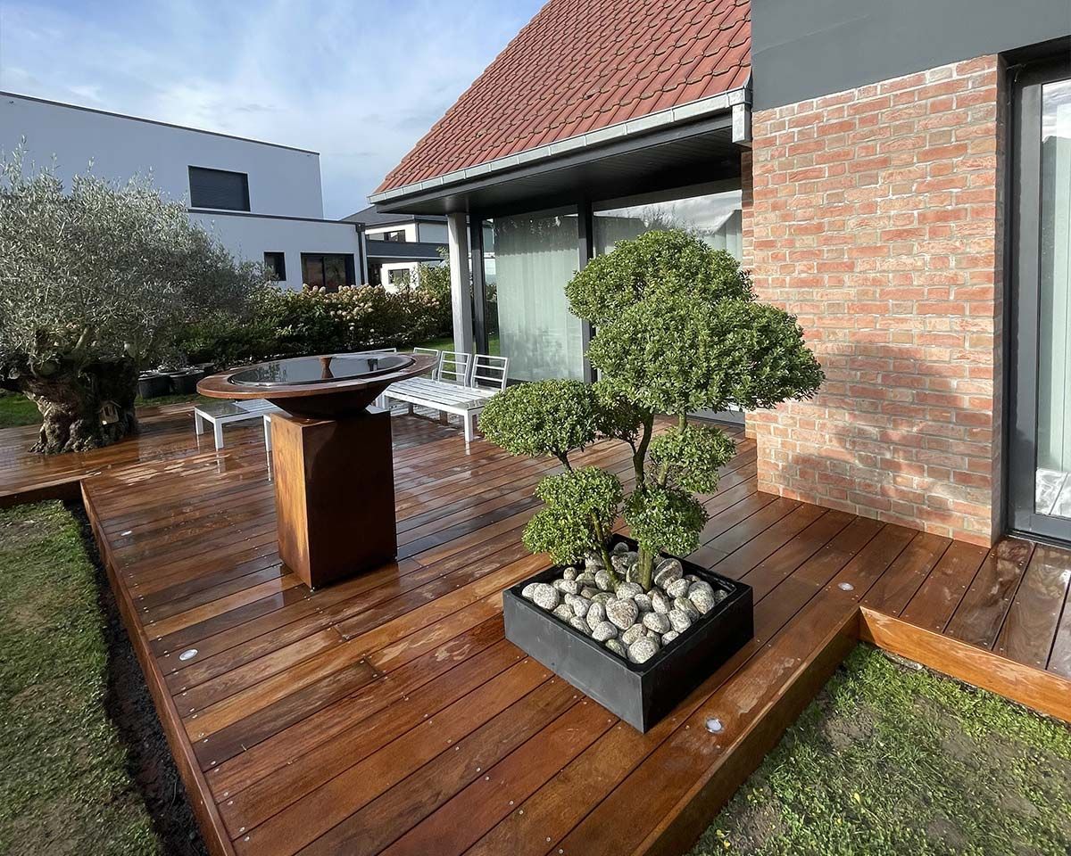 Terrasse en bois dans un style contemporain 