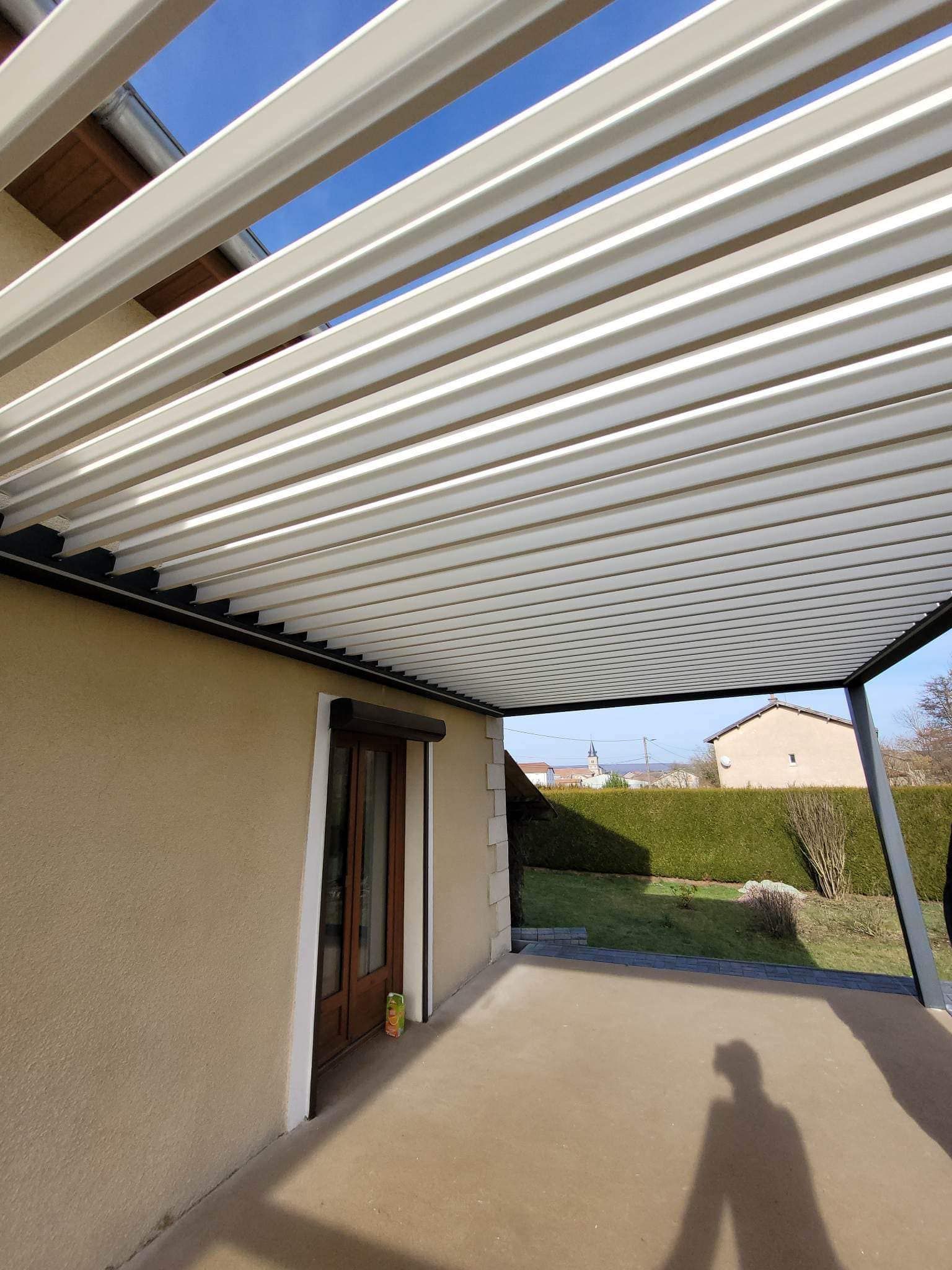 Pergola bioclimatique