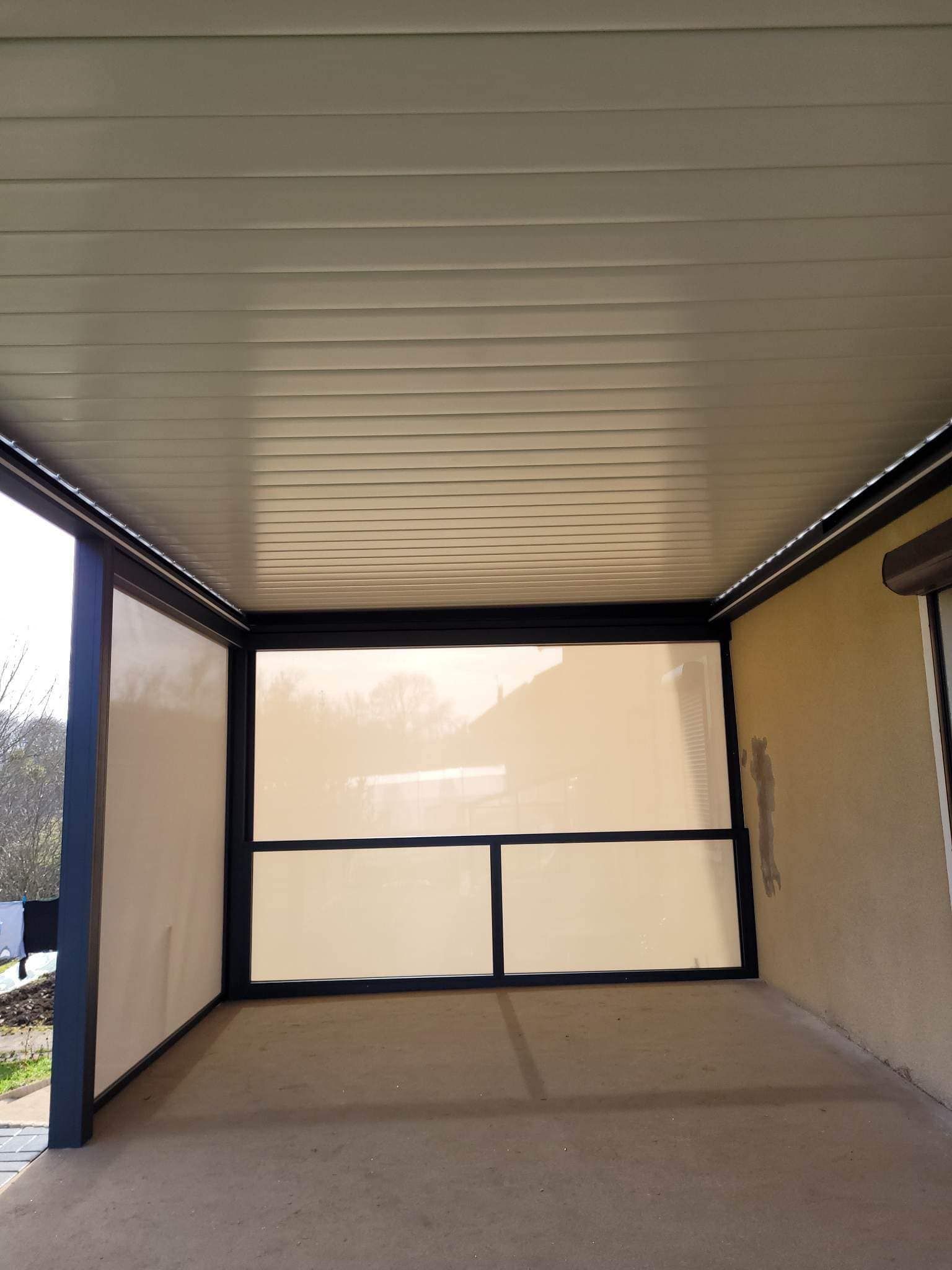 Lames orientables fermées