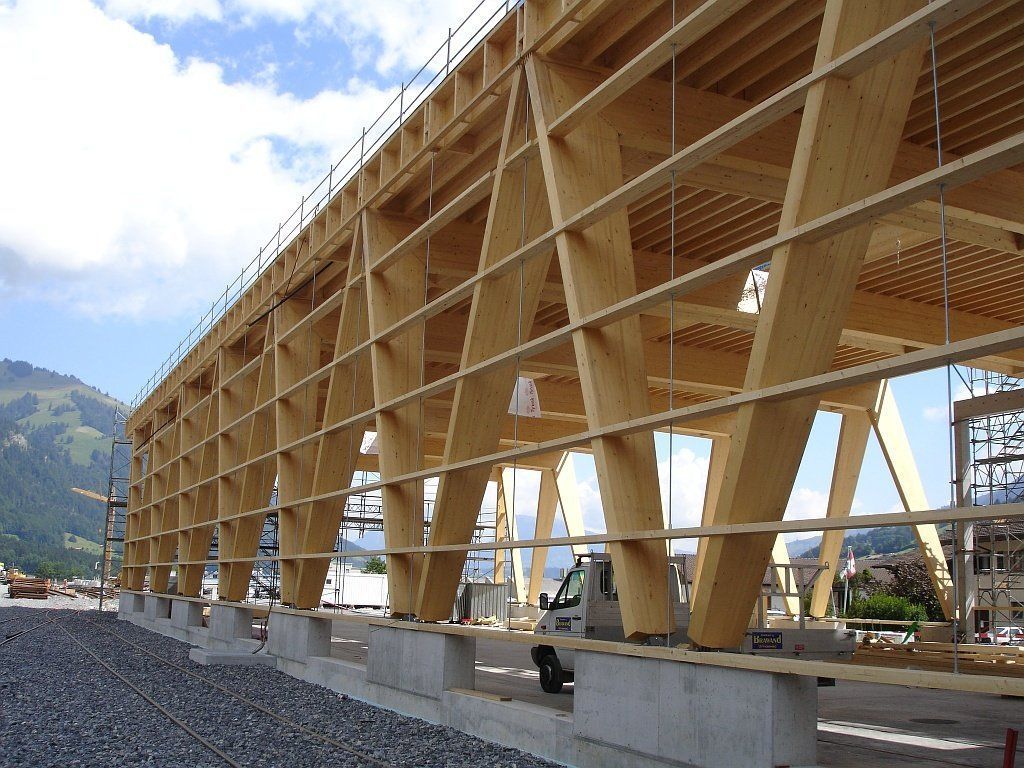 BLS Frutigen - Brawand Zimmerei AG