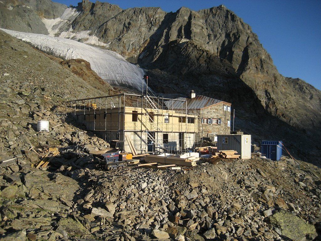 Tracuit Hütte SAC - Brawand Zimmerei AG
