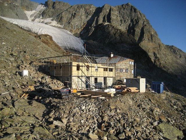 Tracuit Hütte SAC - Brawand Zimmerei AG