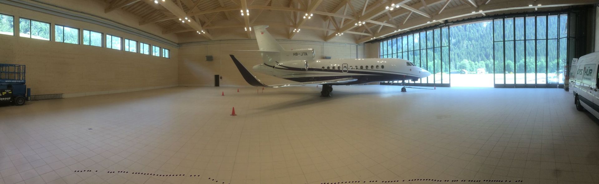 Flugplatz Saanen - Brawand Zimmerei AG