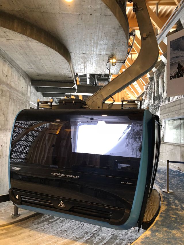 Roter Turm - Brawand Zimmerei AG