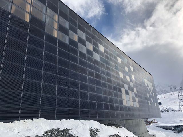 Roter Turm - Brawand Zimmerei AG