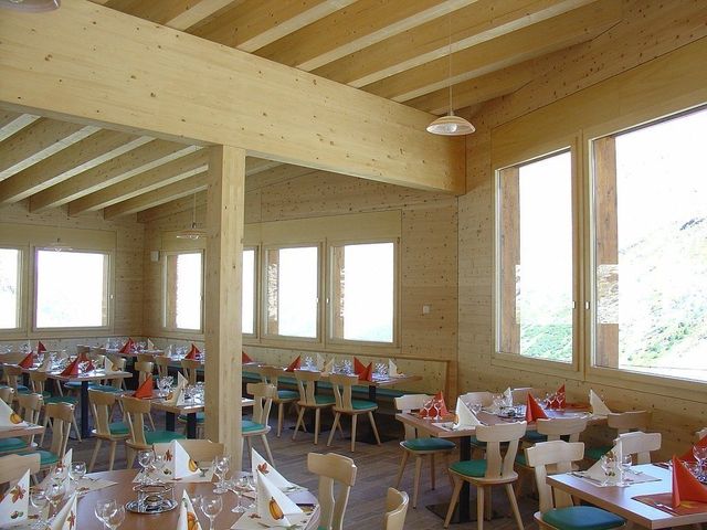 Bergrestaurant - Brawand Zimmerei AG