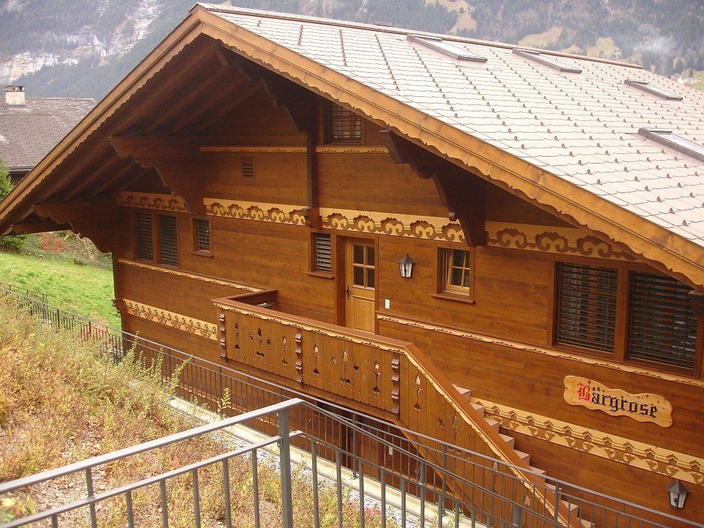 Chalet Bärgrose - Brawand Zimmerei AG