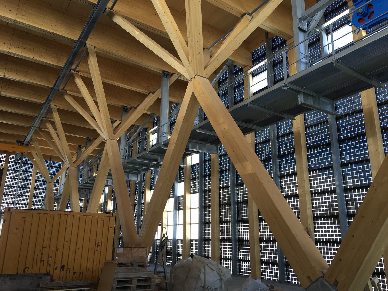 Roter Turm - Brawand Zimmerei AG