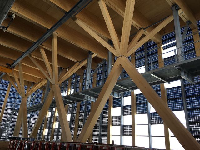 Roter Turm - Brawand Zimmerei AG