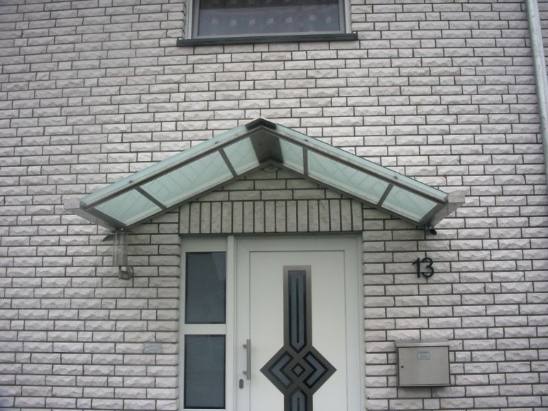 Vordach über der Haustür