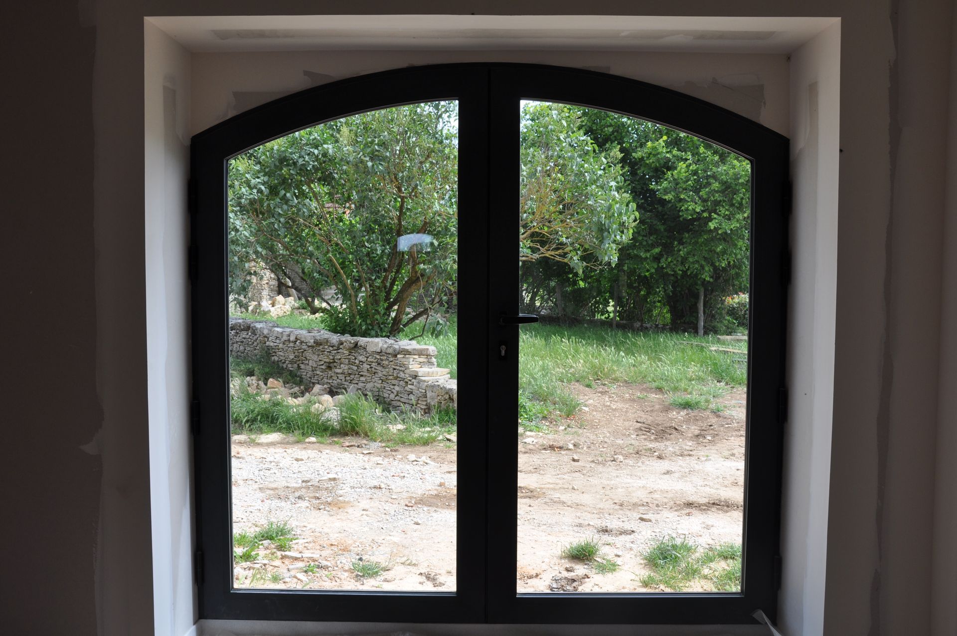 Fenêtre en alu noir