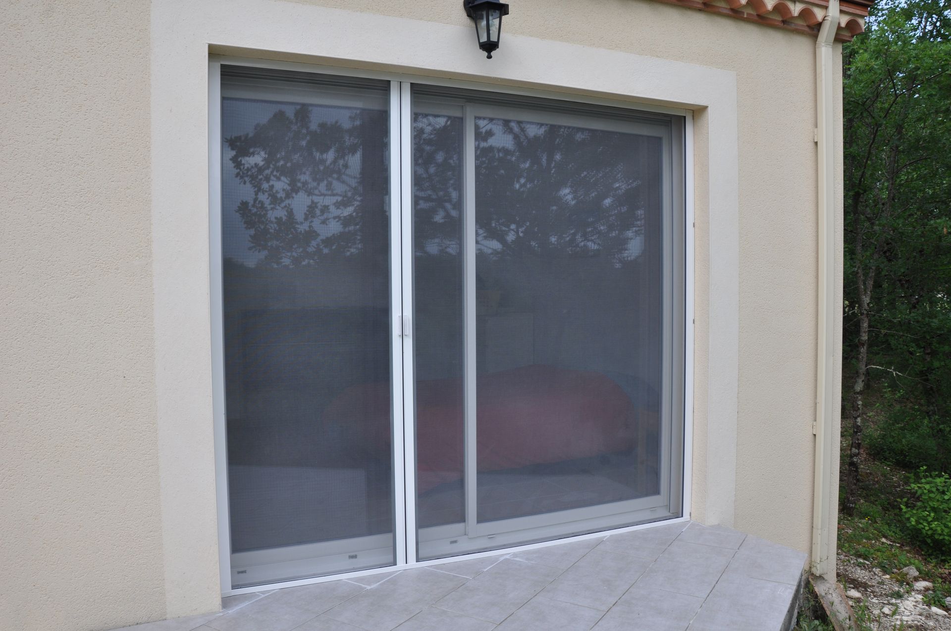 Moustiquaire fermée