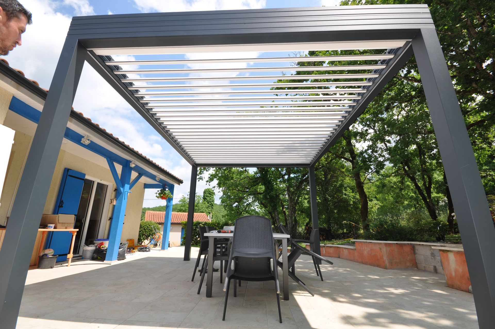 Pergola en alu noire