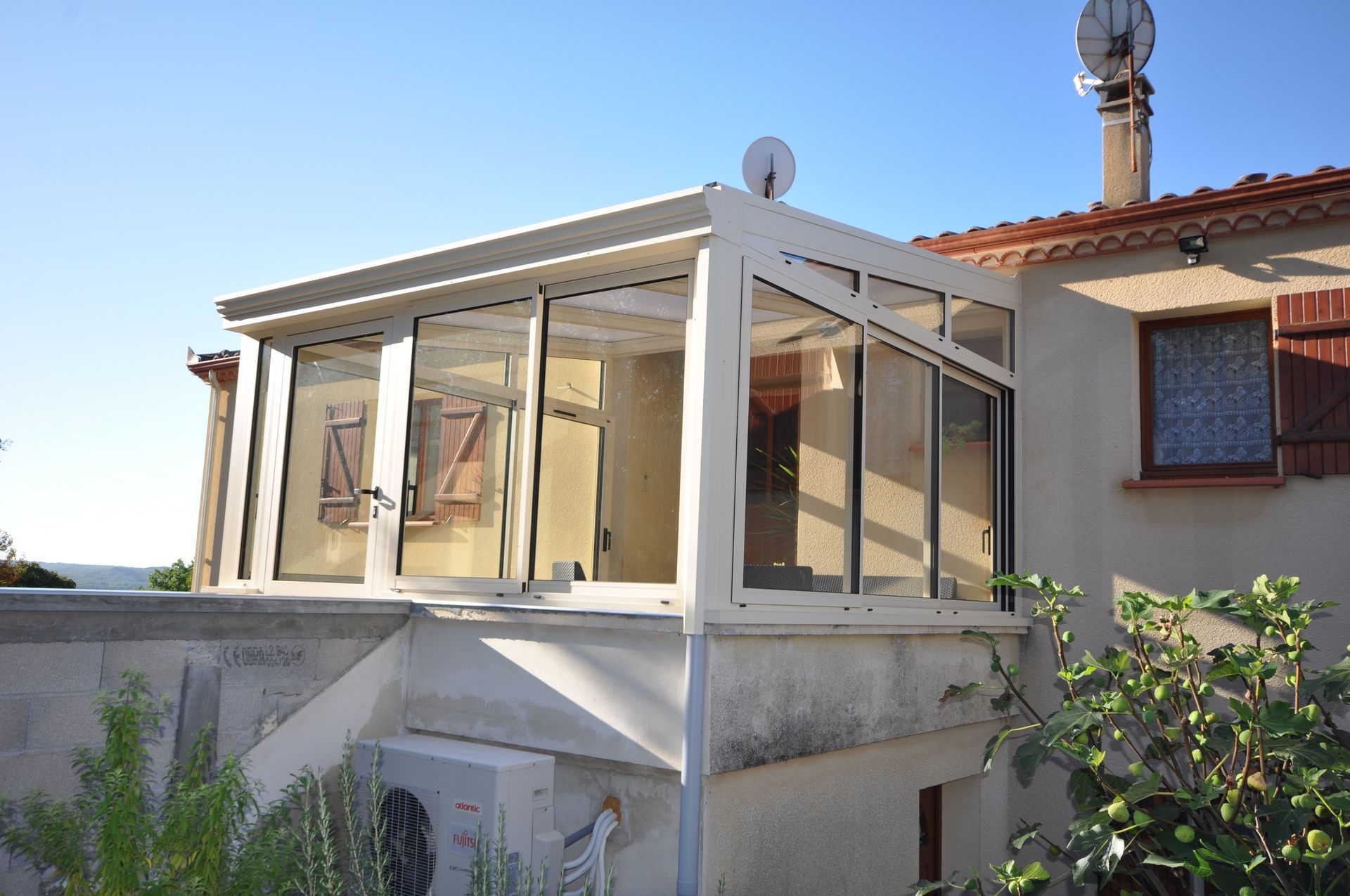 Véranda blanche en alu