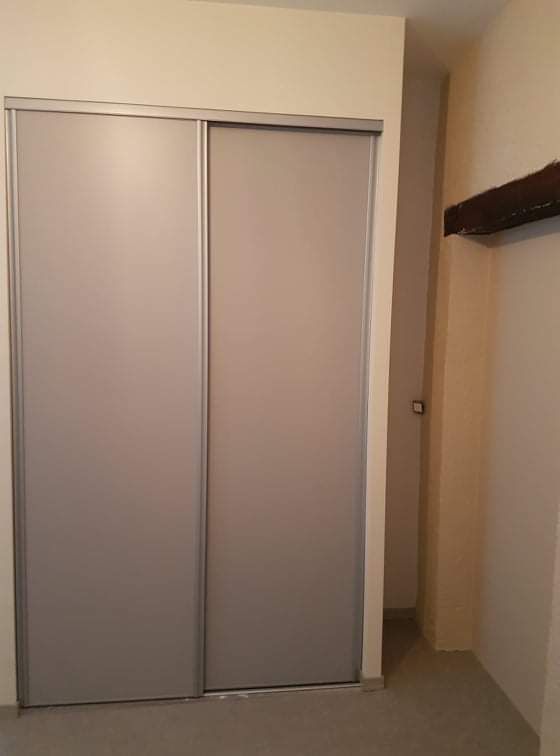 Peinture des portes d'un placard