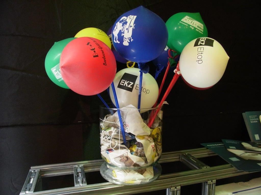 GebGebäude aussen - Jean Egloff AGäude aussen - Jean Egloff AG