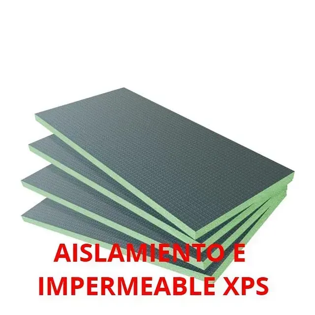 Una pila de láminas XPS aislantes e impermeables