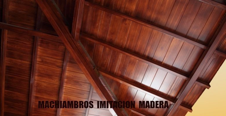Un techo de madera con las palabras Machinambros Imitacion Madera en la parte inferior.
