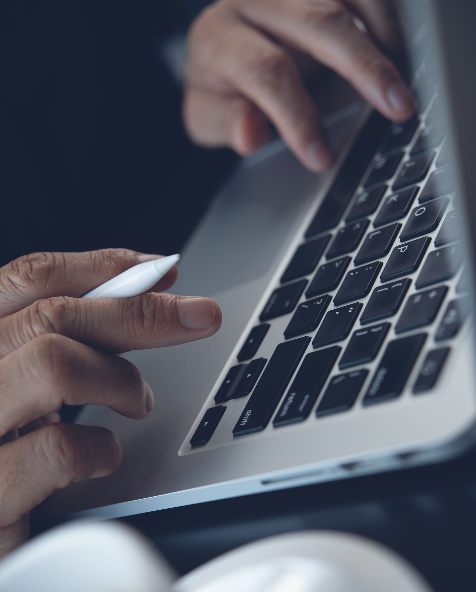 Un clavier d'ordinateur portable : des conseils