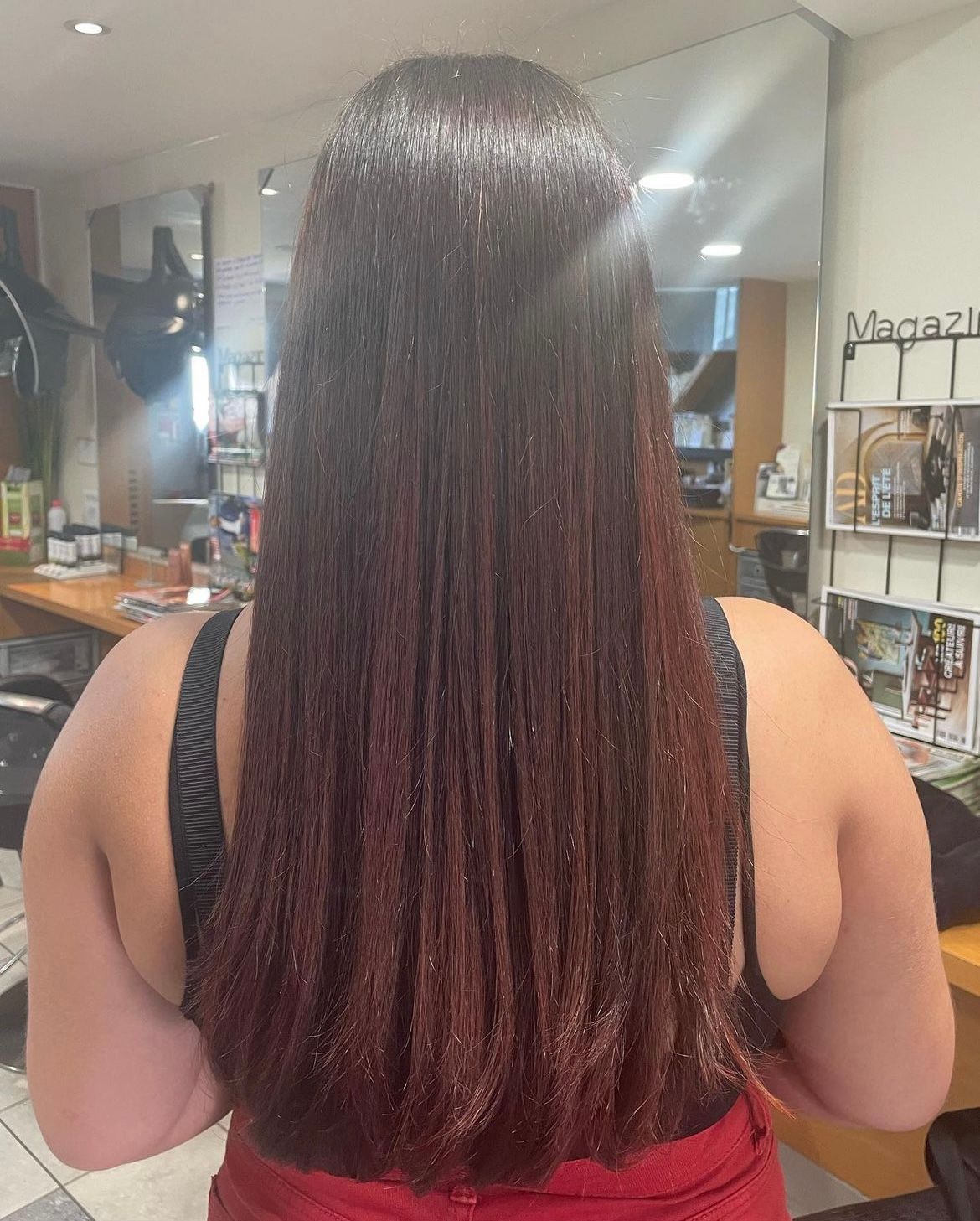 Coloration cheveux acajou