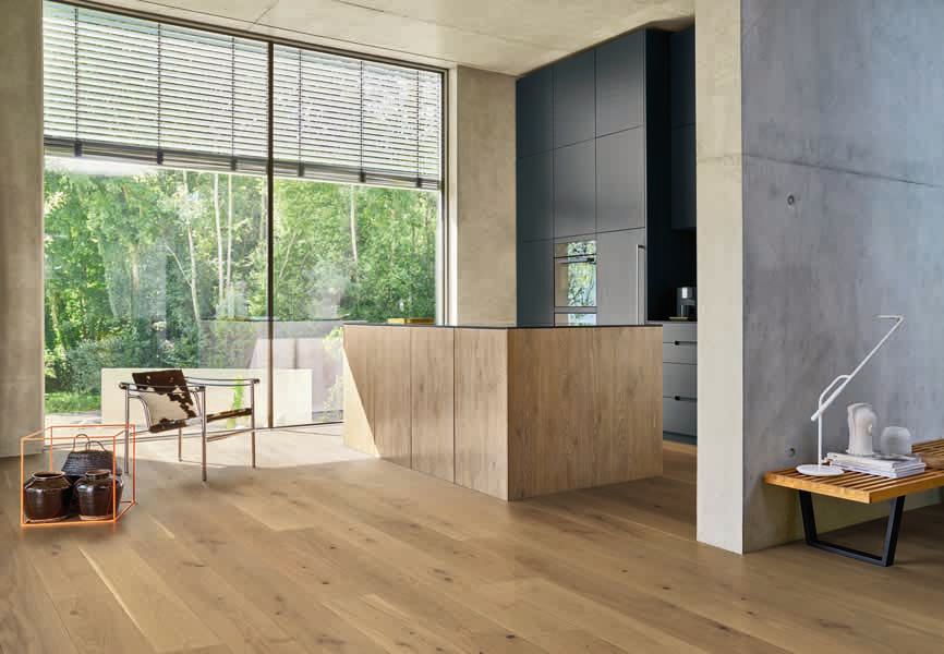 Wohnung mit Holzboden