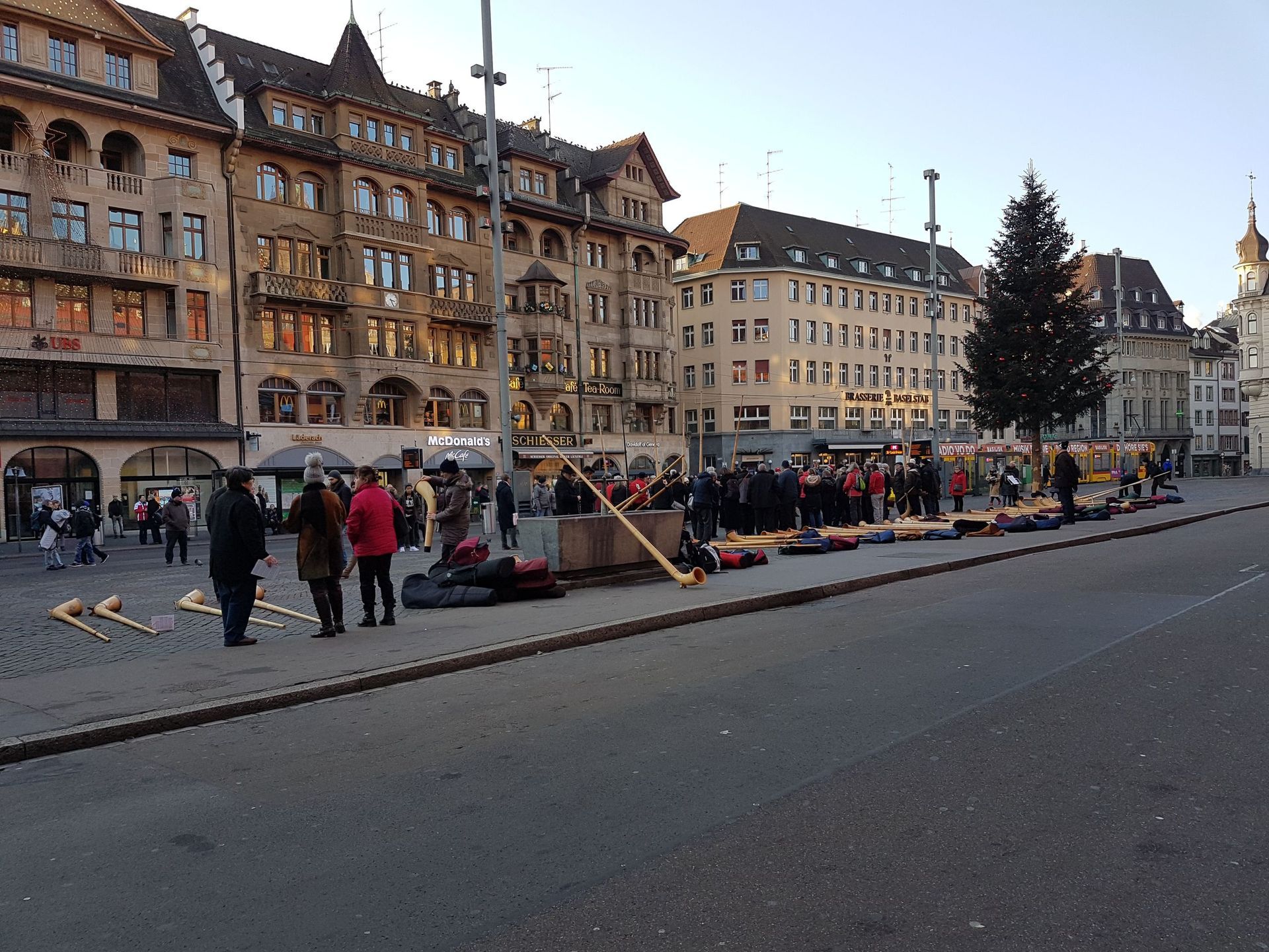Musikhaus Lüthy | Wöschnau