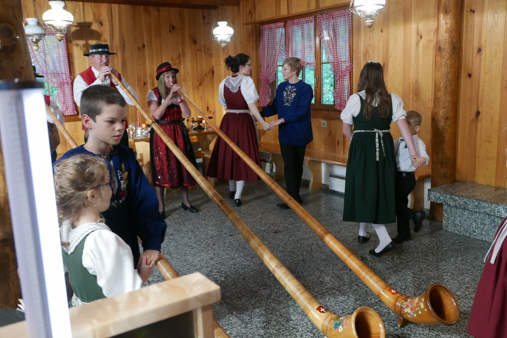 Beny - Musikhaus Lüthy