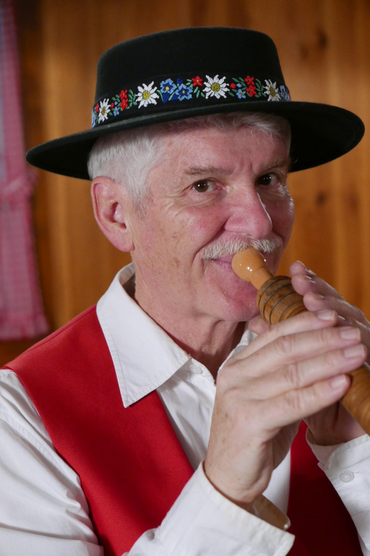 Beny - Musikhaus Lüthy