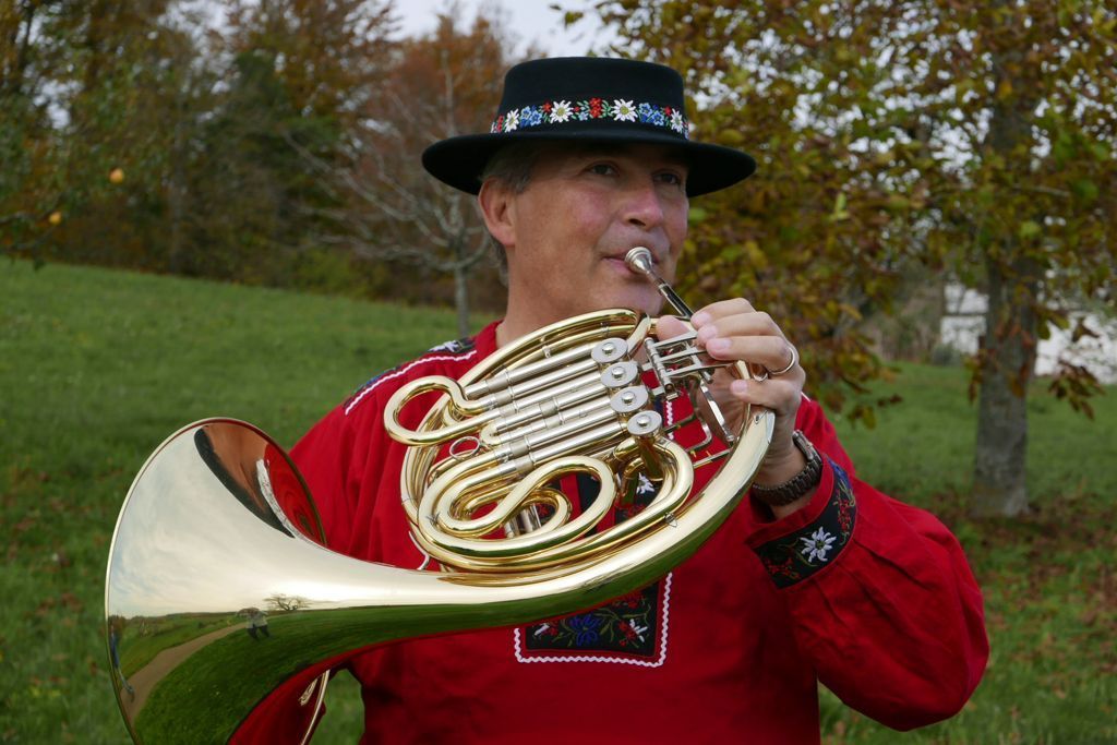 Beny - Musikhaus Lüthy